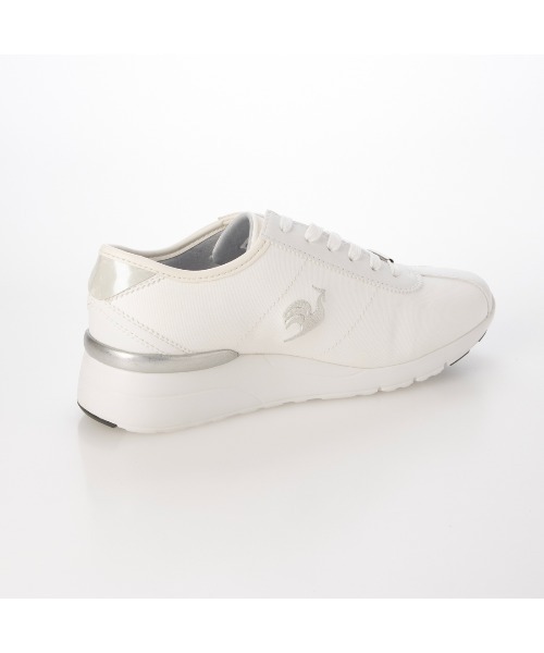 Riz raffinee(リズラフィーネ)の「【le coq sportif×Riz raffinee】ヒールアップ厚底スニーカー(スニーカー・レディース・ホワイト×ブラック/トリコロール/デザートカモ・25cm/24.5cm/24cm/23.5cm/23cm/22.5cm/22cm)」の14枚目の写真