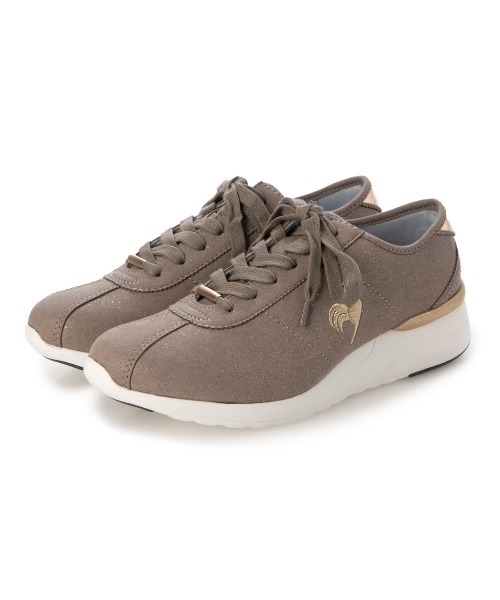 Riz raffinee(リズラフィーネ)の「【le coq sportif×Riz raffinee】ヒールアップ厚底スニーカー(スニーカー・レディース・ホワイト×ブラック/トリコロール/デザートカモ・25cm/24.5cm/24cm/23.5cm/23cm/22.5cm/22cm)」の4枚目の写真
