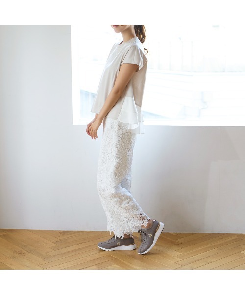 Riz raffinee(リズラフィーネ)の「【le coq sportif×Riz raffinee】ヒールアップ厚底スニーカー(スニーカー・レディース・ホワイト×ブラック/トリコロール/デザートカモ・25cm/24.5cm/24cm/23.5cm/23cm/22.5cm/22cm)」の11枚目の写真