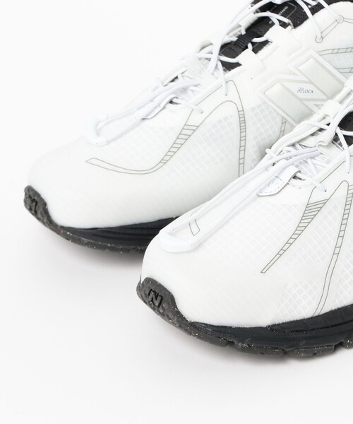 NEW BALANCE(ニューバランス)の「New Balance / 1906R(スニーカー・メンズ・ホワイト・26.0cm/26.5cm/27.0cm/27.5cm/28.0cm/28.5cm/25.0cm/25.5cm/29.0cm)」の2枚目の写真