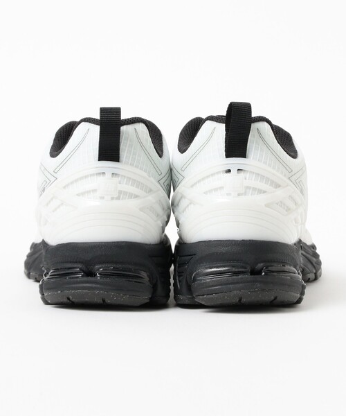 NEW BALANCE(ニューバランス)の「New Balance / 1906R(スニーカー・メンズ・ホワイト・26.0cm/26.5cm/27.0cm/27.5cm/28.0cm/28.5cm/25.0cm/25.5cm/29.0cm)」の6枚目の写真