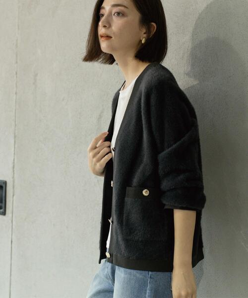 OPAQUE.CLIP（オペークドットクリップ）の「フェザーヤーンカーディガン【洗濯機OK/抗ピル】（カーディガン/ボレロ・レディース・ナチュラル/オフホワイト/チャコールグレー・42/40/38/36）」の8枚目の写真