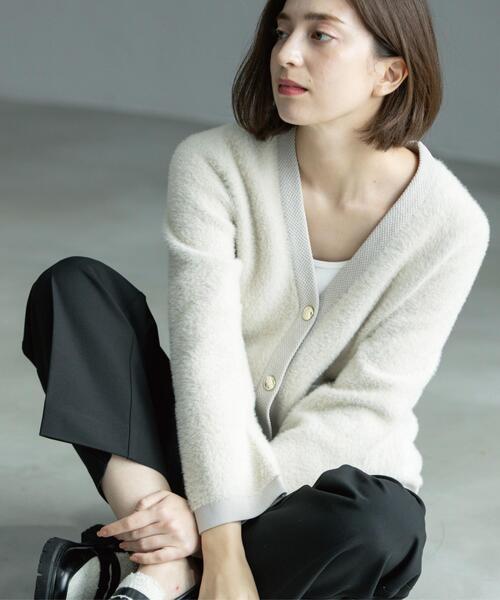 OPAQUE.CLIP（オペークドットクリップ）の「フェザーヤーンカーディガン【洗濯機OK/抗ピル】（カーディガン/ボレロ・レディース・ナチュラル/オフホワイト/チャコールグレー・42/40/38/36）」の9枚目の写真