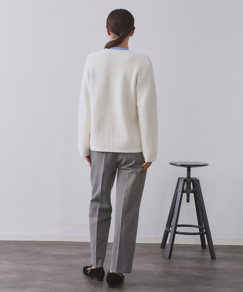 OPAQUE.CLIP（オペークドットクリップ）の「フェザーヤーンカーディガン【洗濯機OK/抗ピル】（カーディガン/ボレロ・レディース・ナチュラル/オフホワイト/チャコールグレー・42/40/38/36）」の17枚目の写真