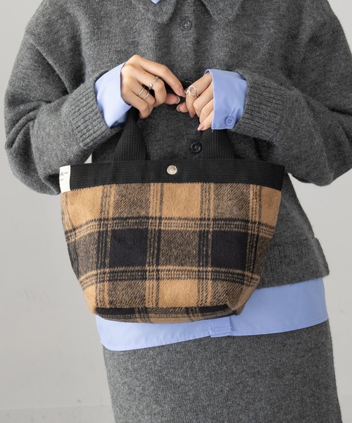 A by MAGASIN DE MODE(エーバイマガジンデモード)の「【A By MAGASIN DE MODE】e.e.p.ミニョントート SNBD※(トートバッグ・レディース・モカ/その他1/その他2/その他3/ブラック/カーキ/グレー/その他4・FREE)」の6枚目の写真