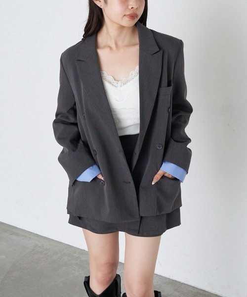 RAY CASSIN（レイカズン）の「カフス取り外しテーラードジャケット（テーラードジャケット・レディース・ブラック系その他2/ブラック/ブラウン系その他2/グレー・FREE）」の4枚目の写真