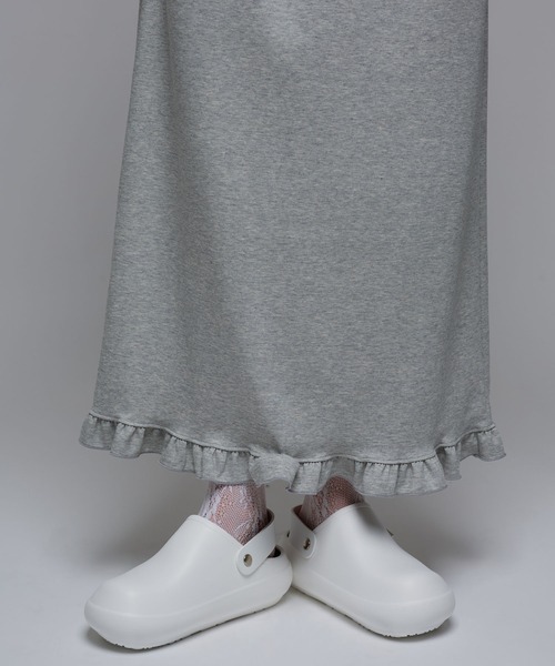 Narcissus（ナルシス）の「スウェットフリルロングスカート（スカート・レディース・ブラック/グレー・FREE）」の3枚目の写真