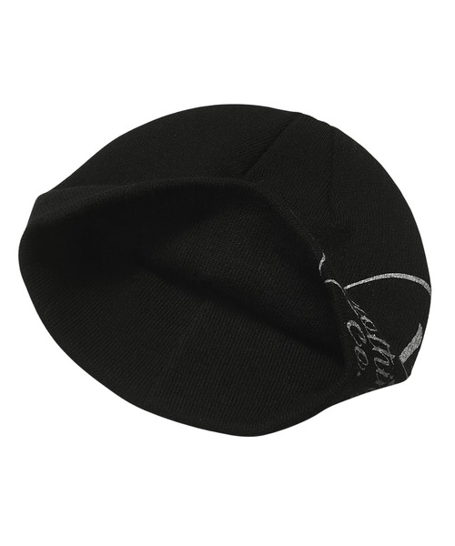 X-girl（エックスガール）の「HEART SCRIPT LOGO BEANIE（ニット