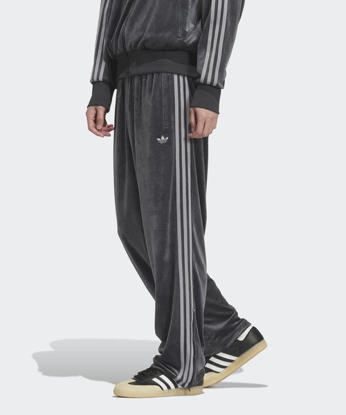 adidas（アディダス）の「FB TPベロア / ファイヤーバード トラックパンツ ベロア / ジャージ / アディダスオリジナルス adidas Originals（その他パンツ・メンズ・グレー/ブラウン/グリーン/ピンク/ベージュ/ブルー/ブラック/グレー系その他/ピンク系その他・LARGE/XX-LARGE/X-LARGE/SMALL/MEDIUM/3XL/X-SMALL/XX-SMALL）」の12枚目の写真