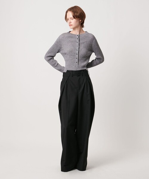 AEWEN MATOPH（イウエン マトフ）の「＜AEWEN MATOPH＞ウールモヘヤ インタックパンツ（その他パンツ・レディース・ベージュ/ブラック・34/36/38）」の3枚目の写真