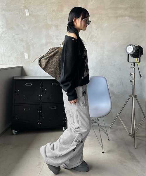 sedacle girl(セダクルガール)の「チェーンプリントスウェットパンツ(スウェットパンツ・レディース・グレー/ブラック・SMALL/MEDIUM)」の3枚目の写真