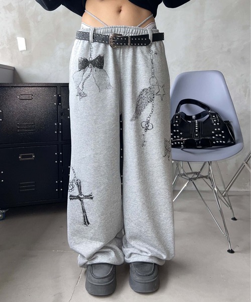 sedacle girl(セダクルガール)の「チェーンプリントスウェットパンツ(スウェットパンツ・レディース・グレー/ブラック・SMALL/MEDIUM)」の14枚目の写真