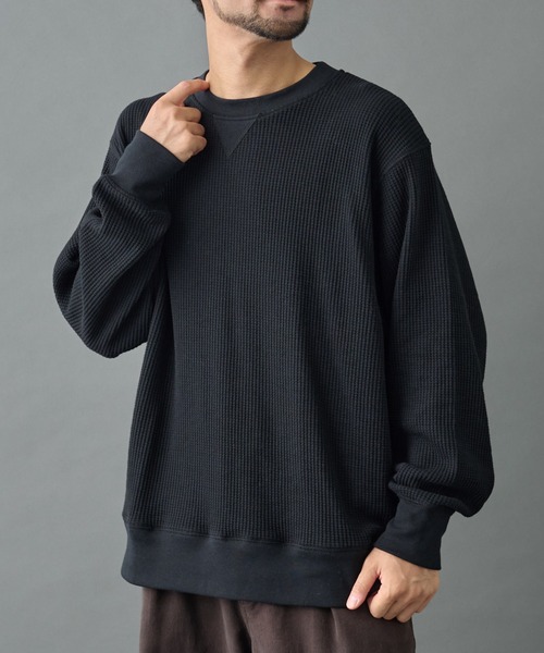 COLONY 2139（コロニートゥーワンスリーナイン）の「ワッフルクルーネック（Tシャツ/カットソー・メンズ・ホワイト/ブラック/チャコールグレー・MEDIUM/LARGE）」の2枚目の写真