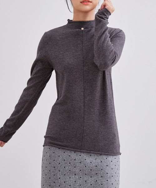 Lace Ladies(レースレディース)の「オフネック フロント チャーム ニット トップス(ニット/セーター・レディース・ブラック/アイボリー/ベージュ/チャコールグレー・FREE)」の17枚目の写真
