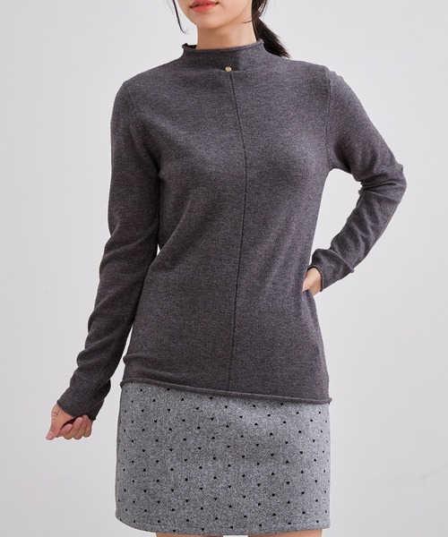 Lace Ladies(レースレディース)の「オフネック フロント チャーム ニット トップス(ニット/セーター・レディース・ブラック/アイボリー/ベージュ/チャコールグレー・FREE)」の19枚目の写真