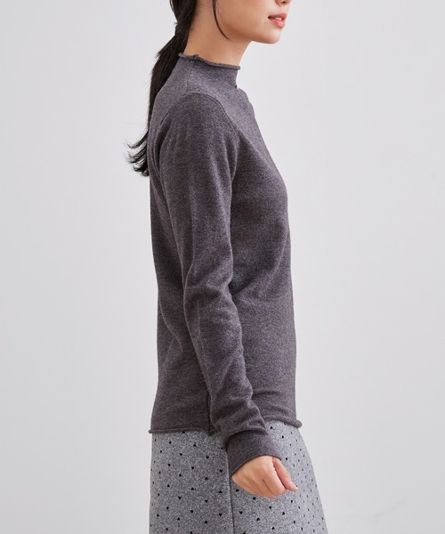 Lace Ladies(レースレディース)の「オフネック フロント チャーム ニット トップス(ニット/セーター・レディース・ブラック/アイボリー/ベージュ/チャコールグレー・FREE)」の20枚目の写真