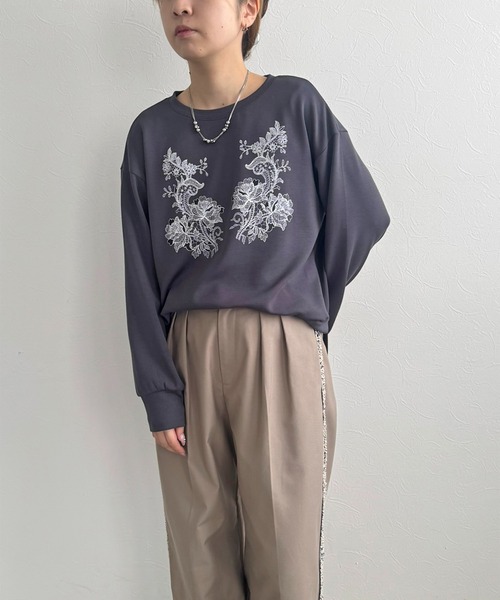 LHELBIE（レルビエ）の「レースプリントロンT（Tシャツ/カットソー・レディース・オフホワイト/チャコールグレー・M）」の19枚目の写真