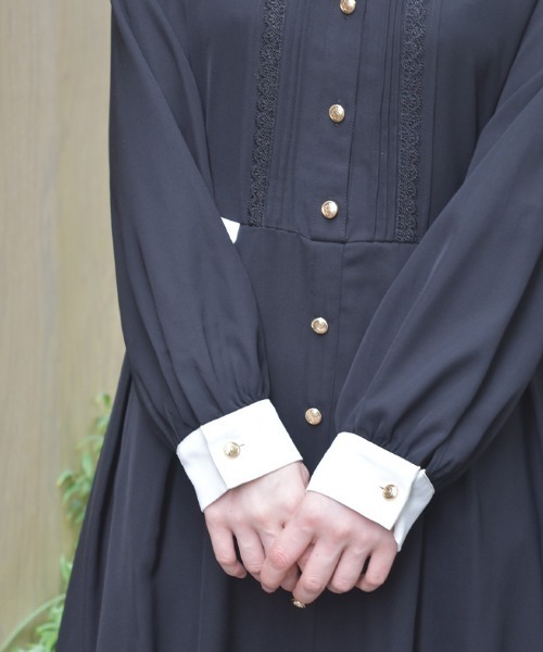 axes femme（アクシーズファム）の「襟デザイン連釦バイカラーワンピース（ワンピース・レディース・ブルーグレー/ブラウン/ブラック・MEDIUM）」の16枚目の写真