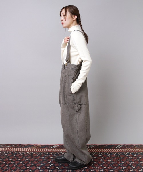 URCH RNA（アーチ アールエヌエー）の「O0747 カルゼデニムのサスペンダーパンツ（サロペット/オーバーオール・レディース・ワンウォッシュ/ブラック・FREE）」の4枚目の写真