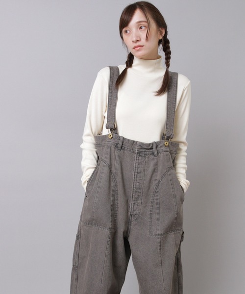 URCH RNA（アーチ アールエヌエー）の「O0747 カルゼデニムのサスペンダーパンツ（サロペット/オーバーオール・レディース・ワンウォッシュ/ブラック・FREE）」の15枚目の写真