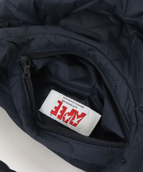 A BATHING APE（アベイシングエイプ）の「QUILTED HEART MONOGRAM SHOULDER BAG（ショルダーバッグ・レディース・ネイビー/オリーブ/アイボリー・FREE）」の11枚目の写真