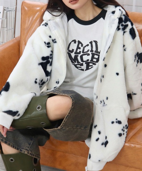 ねこ @ 洋服好き　ENコート　ブラック さきまるちゃんコラボ♡ヨークフレアコート（コート｜オフホワイト