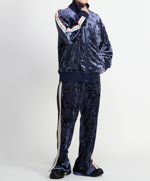 CONVERSE TOKYO（コンバーストウキョウ）の「SIDE LINE CRASHED VELOR TRACK PANTS（その他パンツ・レディース・ピンク/グレー/ブルー/ブラック・SMALL/MEDIUM）」の15枚目の写真