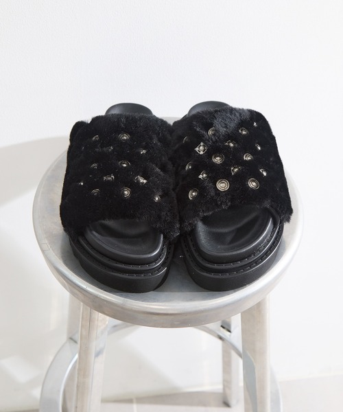 TOGA PULLA/トーガプルラ】FUR CONCHO SANDALS/ファーコンチョサンダル