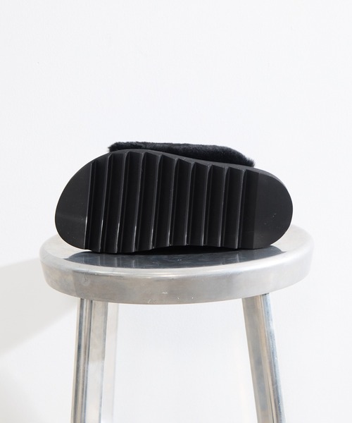 TOGA PULLA/トーガプルラ】FUR CONCHO SANDALS/ファーコンチョサンダル