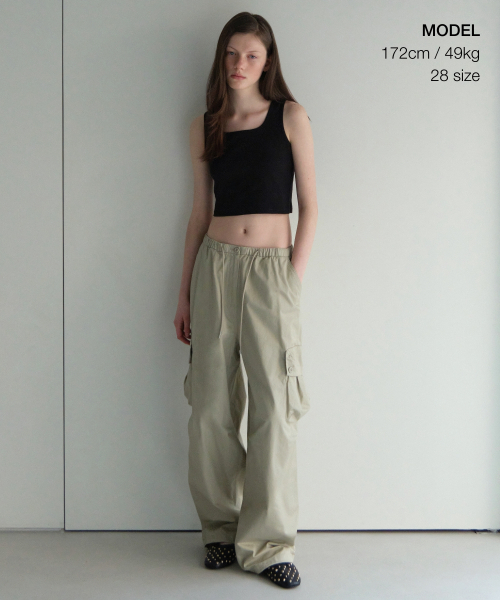 MUSINSA STANDARD WOMAN（ムシンサスタンダードウーマン）の「ウィメンズコットンパラシュートカーゴパンツ[ライトベージュ]（スウェットパンツ・レディース・その他・30/24/26/28/22）」の11枚目の写真