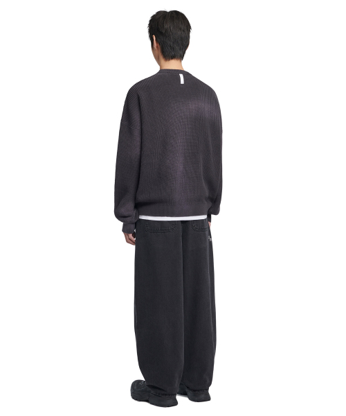 NOMANUAL(NOMANUAL)の「SPRAY DYEING KNIT - CHARCOAL(ニット/セーター・レディース・その他・SMALL/MEDIUM/LARGE/X-LARGE)」の4枚目の写真