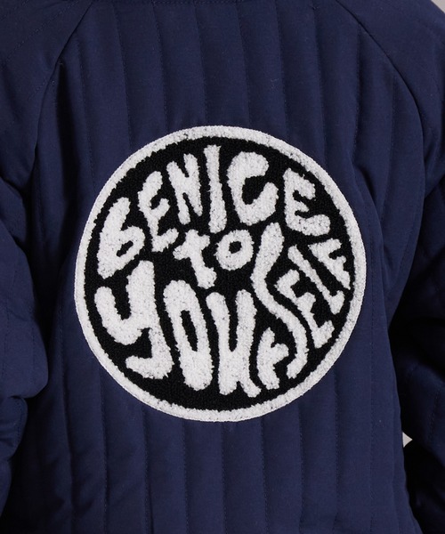 PAIRMANON STREET（ペアマノンストリート）の「中わた キルティング バックロゴ ブルゾン【PAIRMANON STREET】（MA-1・キッズ・ブラック/ブラウン/ネイビー・100/110/120/130/140/150/160/90）」の17枚目の写真