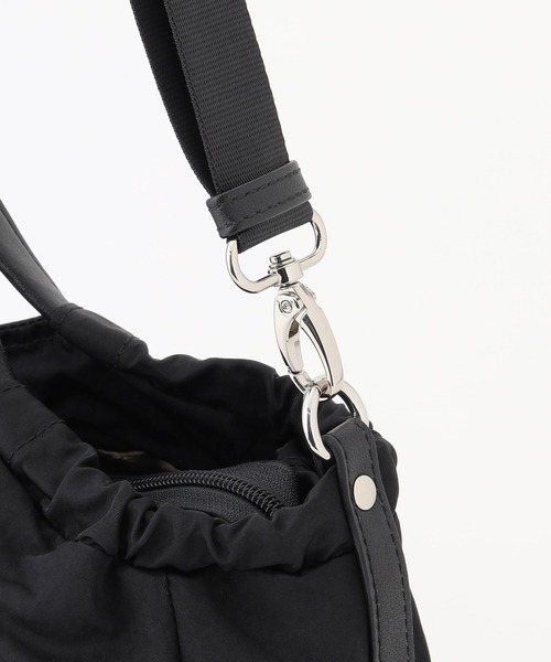 MONICA（モニカ）の「【MONICA】サイドギャザー2WAYトートバッグ Sサイズ（トートバッグ・レディース・イエロー系その他/ブラック/ベージュ・FREE）」の21枚目の写真