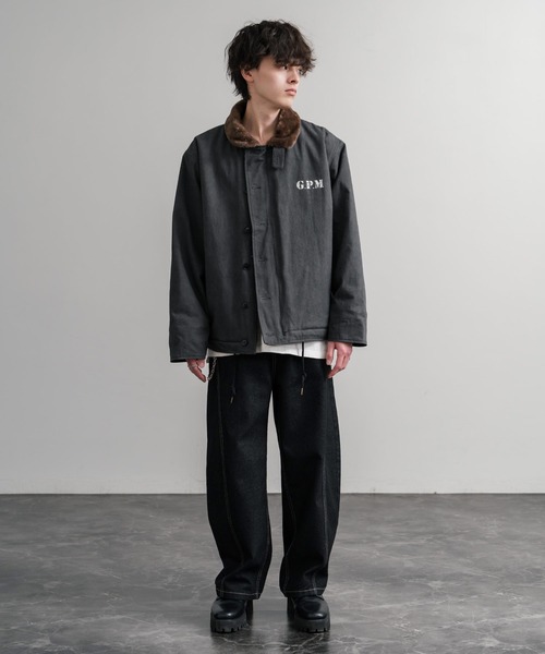 KRIFF MAYER（クリフメイヤー）の「KRIFF MAYER クリフメイヤー バックグラフィックプリント裏ボアデッキジャケット 2525109（ミリタリージャケット・メンズ・カーキ/チャコール/ベージュ・XL/L/M）」の6枚目の写真