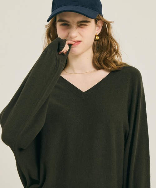 coca（coca）（コカ）の「Vネックニットチュニック（チュニック・レディース・ブラック/カーキ・L/M/S）」の13枚目の写真