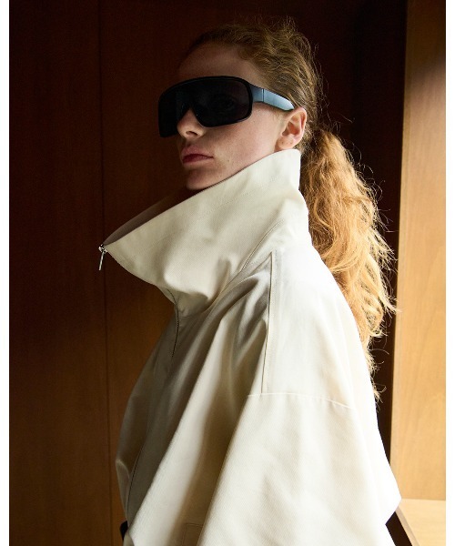 PRANK PROJECT（プランクプロジェクト）の「ボリュームタックフォルムブルゾン / Volume-Tucked Form Blouson（ブルゾン・レディース・ブラック/アイボリー・FREE）」の20枚目の写真