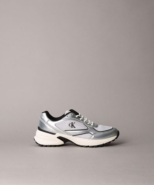 Calvin Klein(カルバン・クライン)の「メッシュアッパーランナーシューズ(スニーカー・メンズ・シルバー系その他・42/40/43/41)」の4枚目の写真