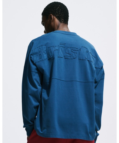 F.C.Real Bristol（エフシーレアルブリストル）の「CUT-OFF LOGO L/S TEE（Tシャツ/カットソー・メンズ・ブラック/レッド/ホワイト/ブルー・SMALL/MEDIUM/LARGE/X-LARGE/XX-LARGE）」の8枚目の写真