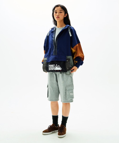 FIRST DOWN(ファーストダウン)の「マルチカラー アノラック(マウンテンパーカー・メンズ・ブラック/ネイビー・M/L/XL)」の3枚目の写真