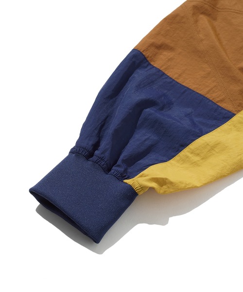FIRST DOWN(ファーストダウン)の「マルチカラー アノラック(マウンテンパーカー・メンズ・ブラック/ネイビー・M/L/XL)」の13枚目の写真