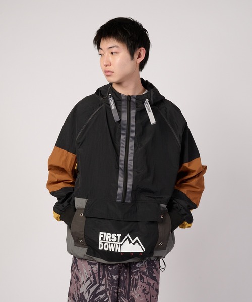 FIRST DOWN(ファーストダウン)の「マルチカラー アノラック(マウンテンパーカー・メンズ・ブラック/ネイビー・M/L/XL)」の14枚目の写真