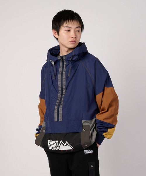 FIRST DOWN(ファーストダウン)の「マルチカラー アノラック(マウンテンパーカー・メンズ・ブラック/ネイビー・M/L/XL)」の18枚目の写真