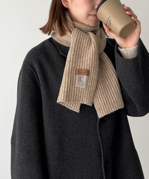 CANAL JEAN（キャナルジーン）の「El mar　カシミアタッチリブマフラー（マフラー・レディース・グレー/ブラウン/ベージュ/チャコールグレー・ONE SIZE）」の4枚目の写真