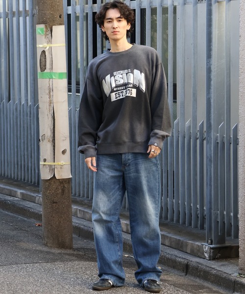 VISION STREET WEAR（ヴィジョンストリートウェア）の「【VISION STREET WEAR/ヴィジョンストリートウェア】Bleach College TRN/ブリーチ加工 カレッジロゴ スウェット トレーナー（スウェット・メンズ・ライトグレー/ブルー/ブラック・LL/L/M）」の7枚目の写真