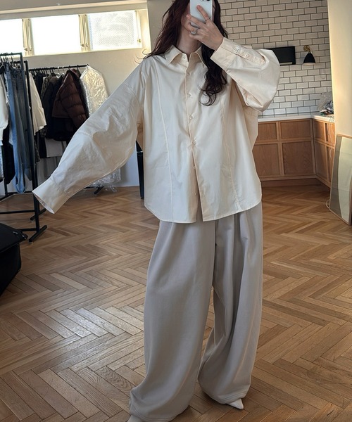 WILLFULLY（ウィルフリー）の「back volume statement cocoon shirt（シャツ/ブラウス・レディース・ブルー/ピンク/イエロー系・FREE）」の10枚目の写真