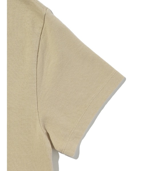 Levi's(リーバイス)の「Levi's/リーバイス ヴィンテージ ショートスリーブTシャツ(Tシャツ/カットソー・レディース・グレー・M/S/XS)」の6枚目の写真