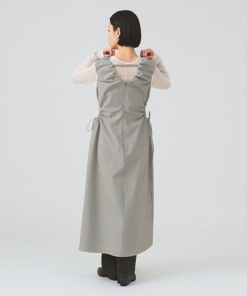 Ray BEAMS(レイビームス)の「カットアウト ノースリーブ ワンピース(ワンピース・レディース・グリーン/ブラック・0/1)」の4枚目の写真