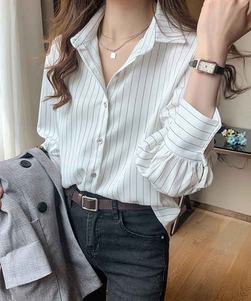 Flugge(フラッジー)の「大人ストライプシャツ(シャツ/ブラウス・レディース・ネイビー/ホワイト・LARGE/MEDIUM)」の6枚目の写真