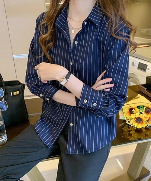 Flugge(フラッジー)の「大人ストライプシャツ(シャツ/ブラウス・レディース・ネイビー/ホワイト・LARGE/MEDIUM)」の7枚目の写真