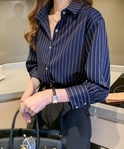 Flugge(フラッジー)の「大人ストライプシャツ(シャツ/ブラウス・レディース・ネイビー/ホワイト・LARGE/MEDIUM)」の8枚目の写真